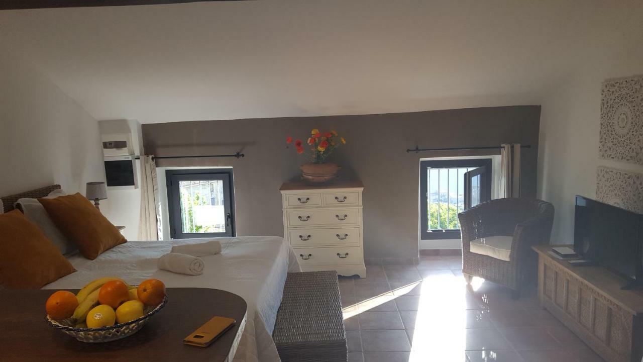 Вилла Casa Corsa Santa-Lucia-di-Tallano Экстерьер фото